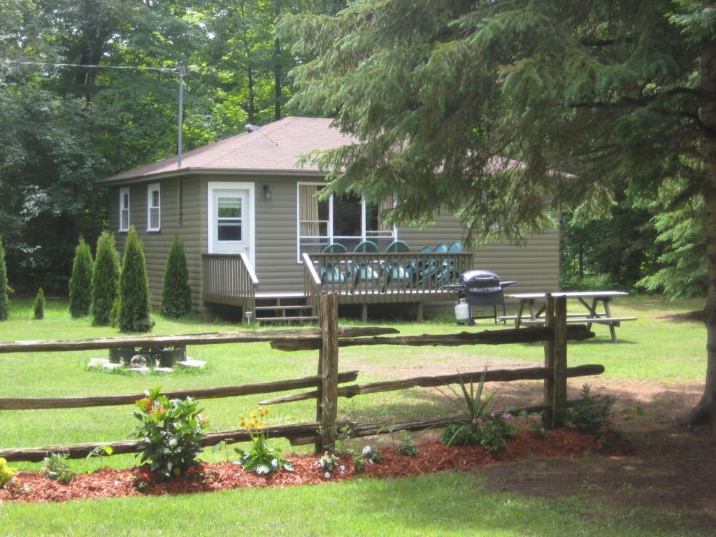 Cloverleaf Cottages Oxtongue Lake Pokoj fotografie